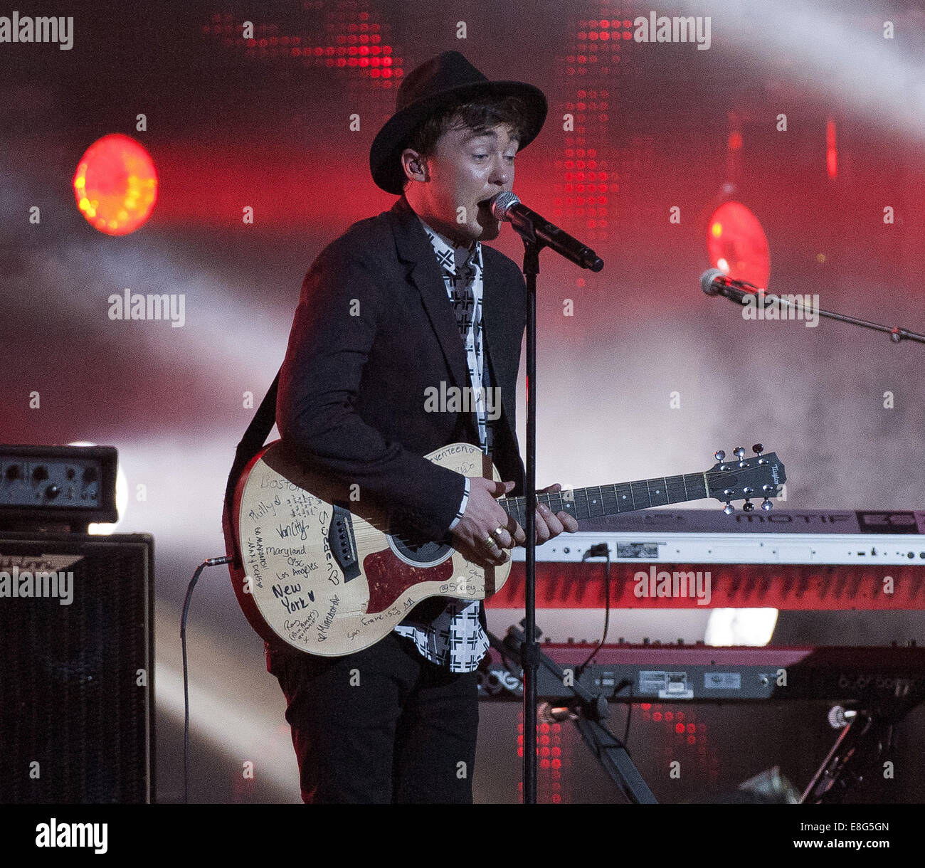 Hollywood, California, USA. 6th Oct, 2014. Jake Roche --- English rock ...