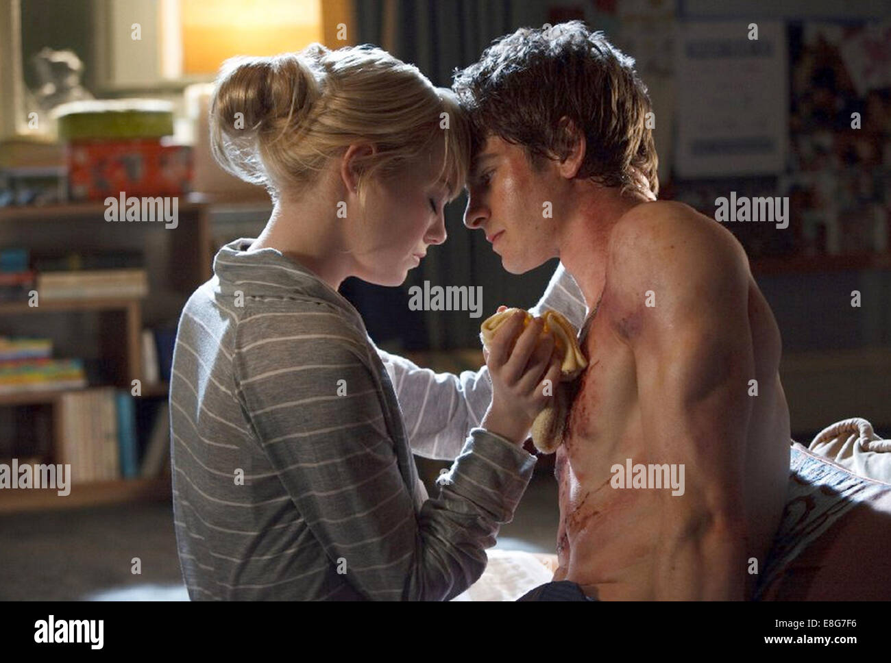 Emma Stone and Andrew Garfield The cast of 'The Amazing Spider-Man' at the  Lighting Ceremony at The Empire State Building New York City, USA -  25.06.12 Stock Photo - Alamy