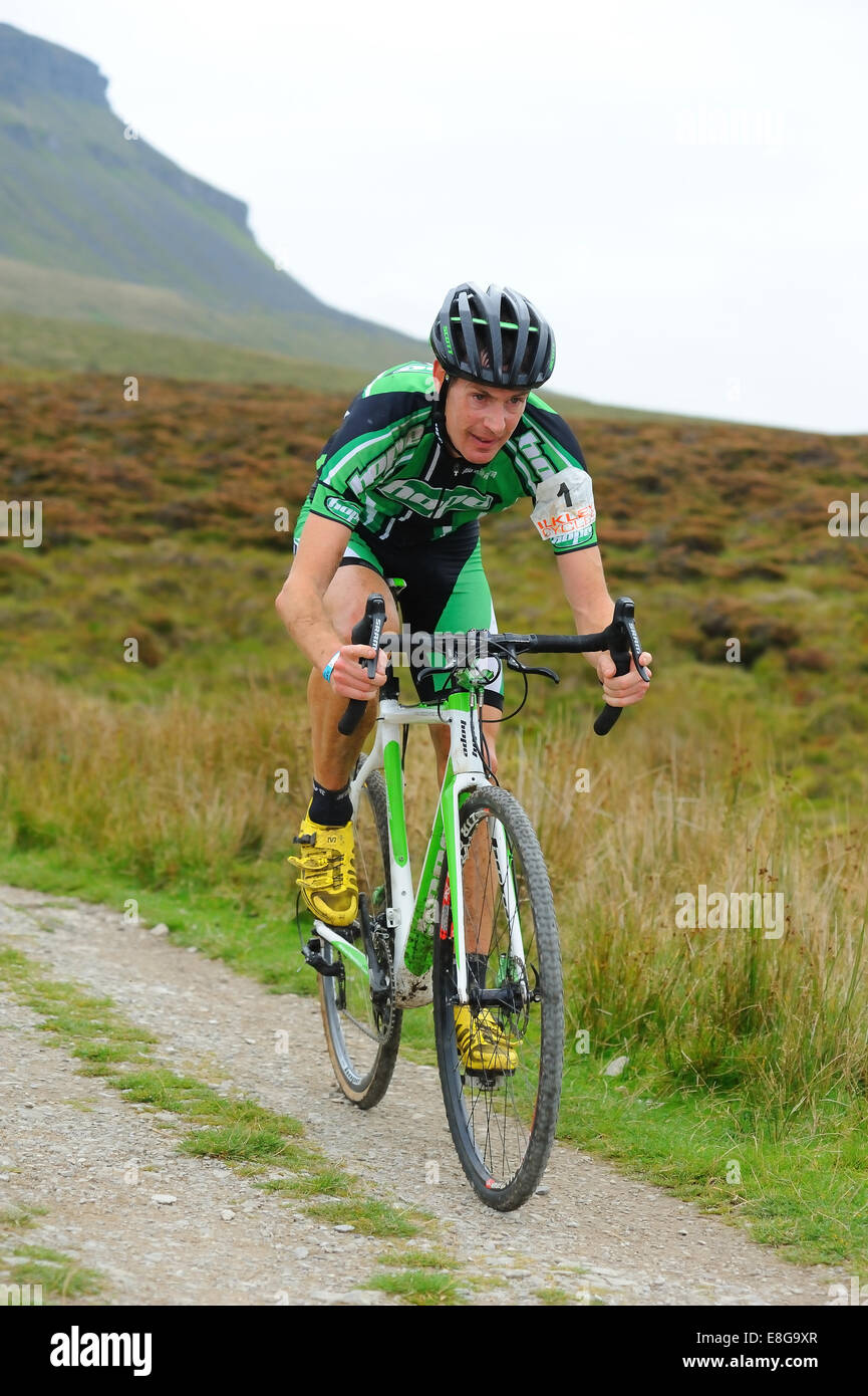 Rob Jebb taking part in the three peaks cyclocross race Stock Photo