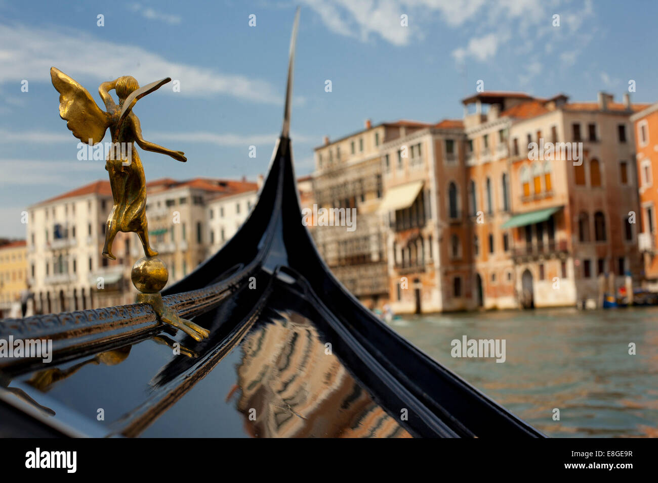 Gondola head hi-res stock photography and images - Alamy