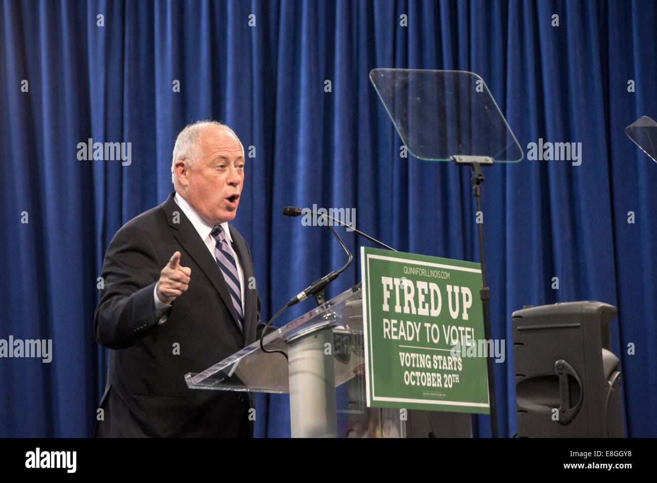Chicago, Illinois, USA. 7th October, 2014.  Governor of Illinois, Pat Quinn told the crowd that “Illinois is Obama country and always will be.” in UIC pavillion, chicago. Credit:  Nisarg Lakhmani/Alamy Live News Stock Photo