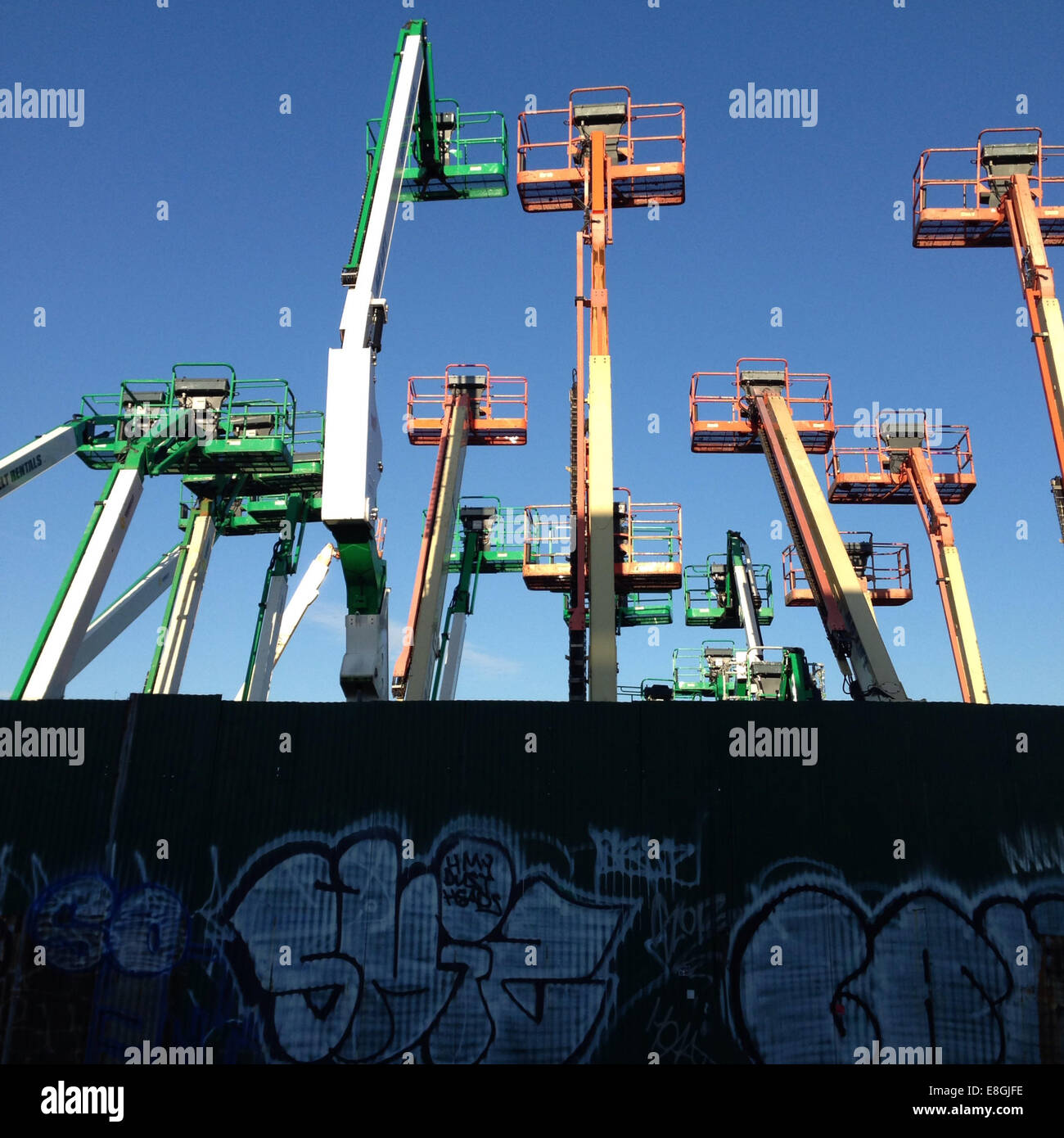 Hydraulic cranes hi-res stock photography and images - Alamy
