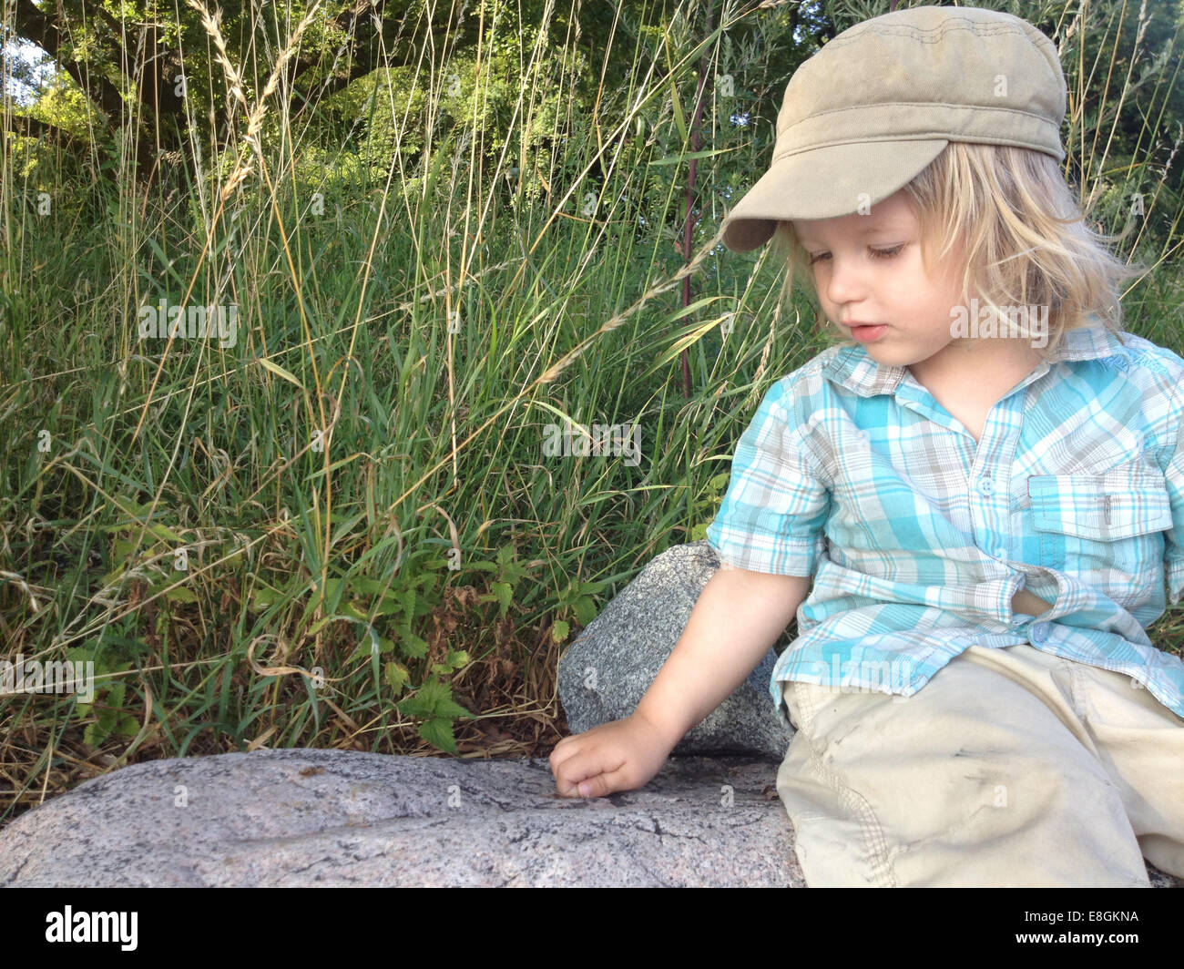 Individual rock hi-res stock photography and images - Alamy