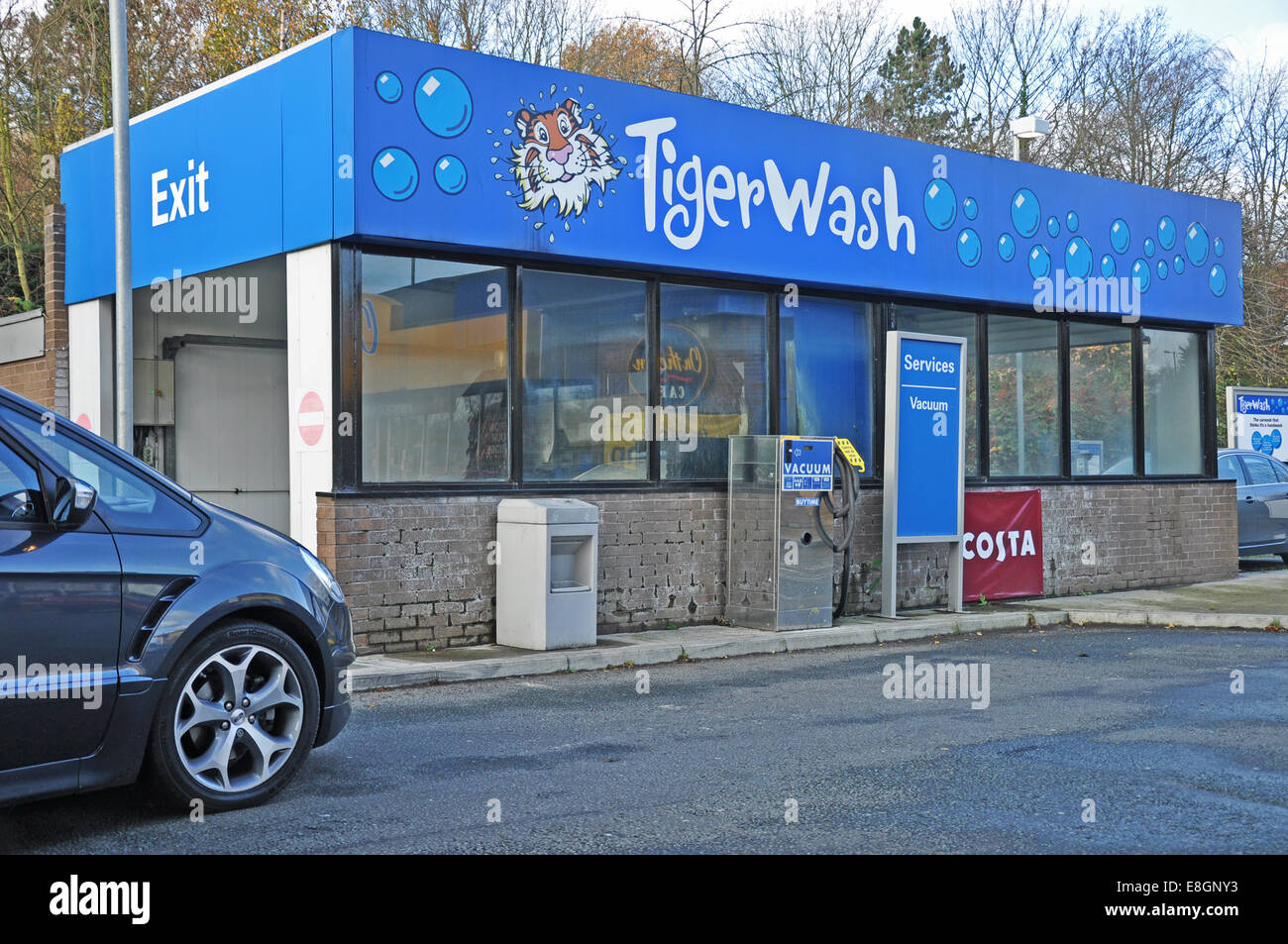 Tiger Wash. Car wash facility at an Esso service station, London, England, UK. Stock Photo
