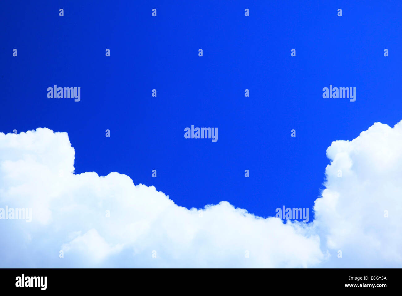 Only summer blue sky dynamic hi-res stock photography and images - Alamy