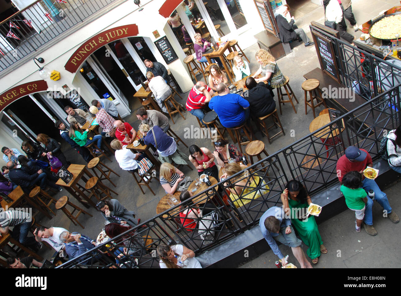 lively atmosphere in Covent Garden London UK Stock Photo Alamy