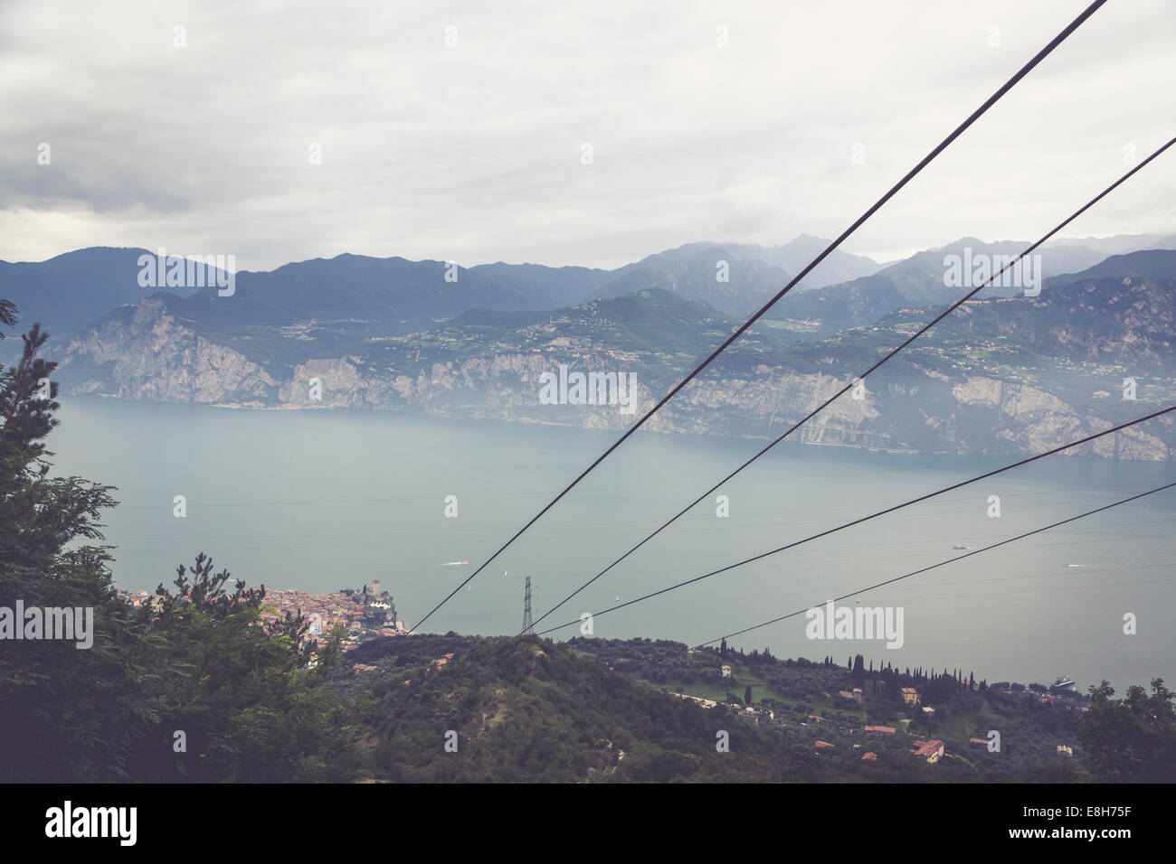 Italy, Lake Garda, Malcesine, Monte Baldo, cable car ropes Stock Photo