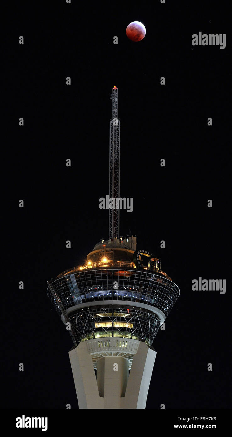 Eclipse Las Vegas >> Las Vegas Nevada Usa 8th Oct 2014 A Total Lunar Eclipse Eclipse Las Vegas >> Las Vegas Nevada Usa 8th Oct 2014 A Total Lunar Eclipse