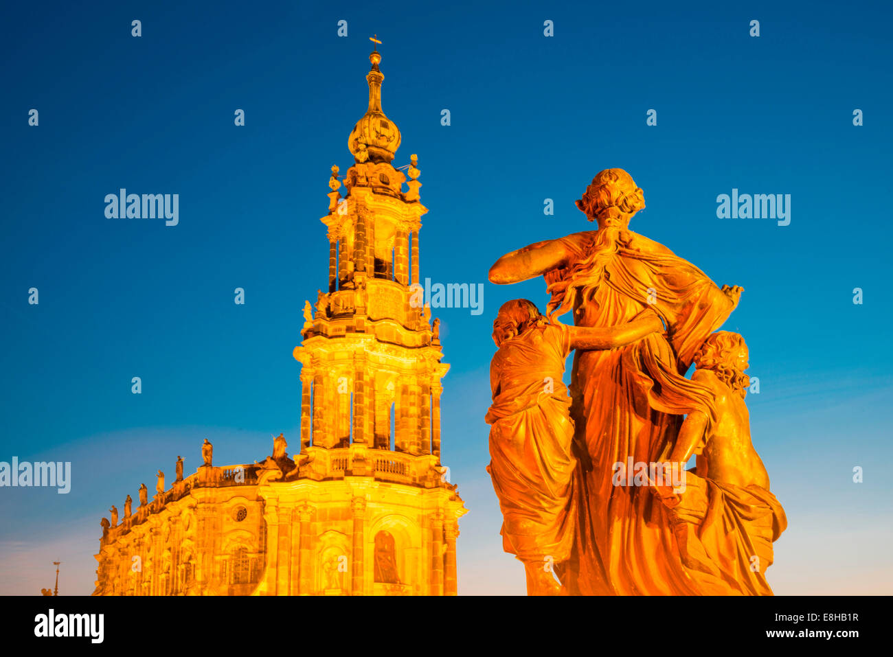 Germany, Saxony, Dresden, Katholische Hofkirche and group of figures Stock Photo
