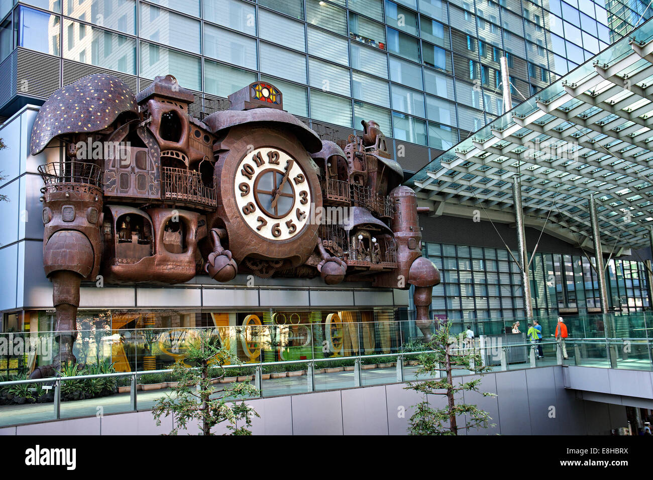 Giant clock hires stock photography and images Alamy