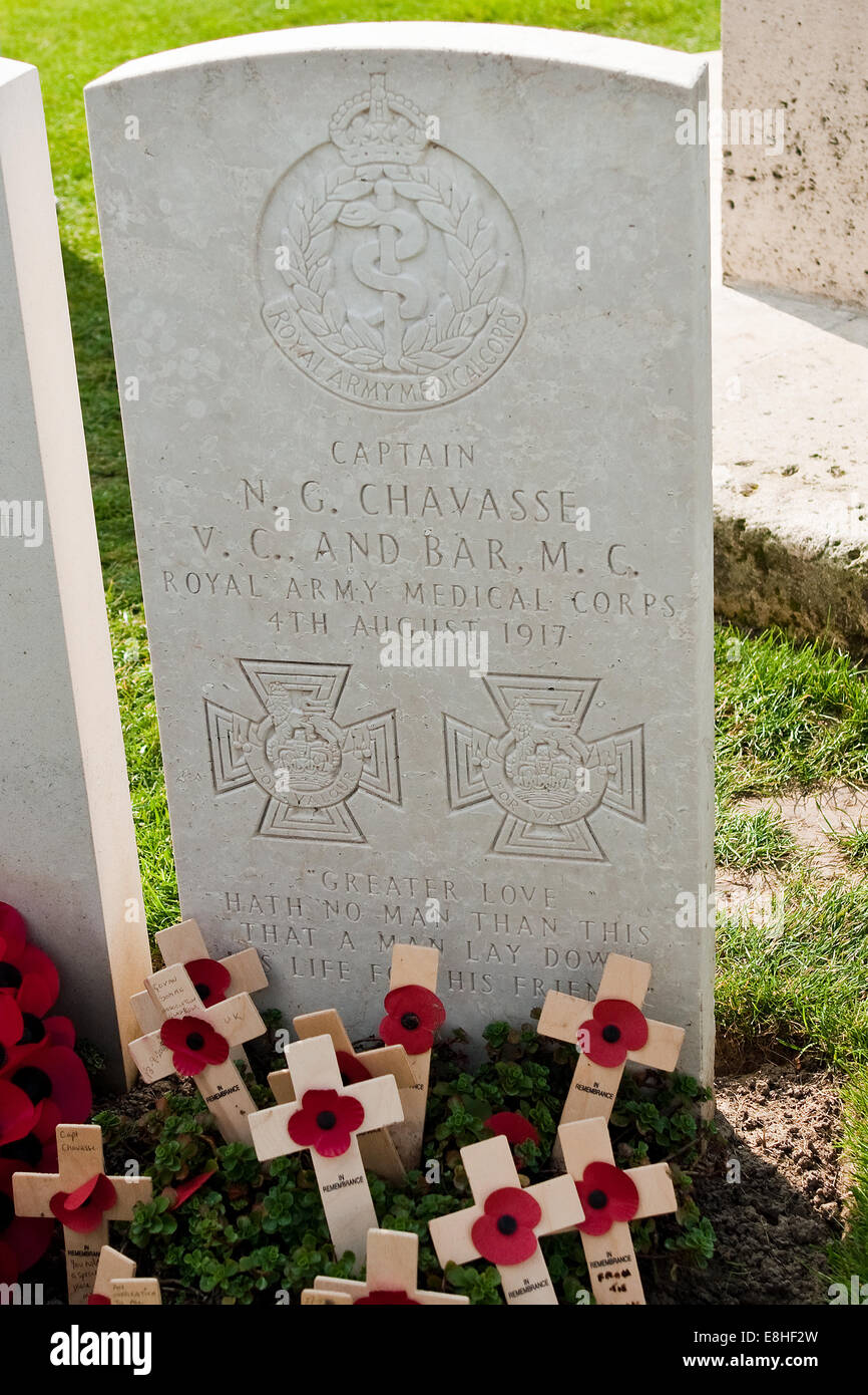 Unique CWGC gravestone of double Victoria Cross winner Captain Noel