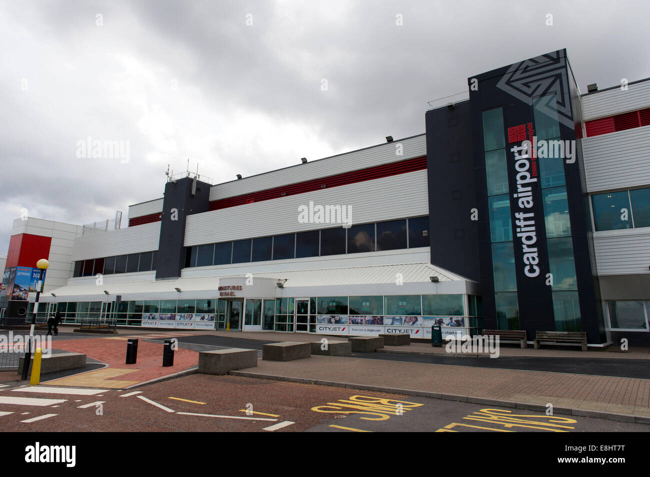 Cardiff Airport - Premium Parking – CWL