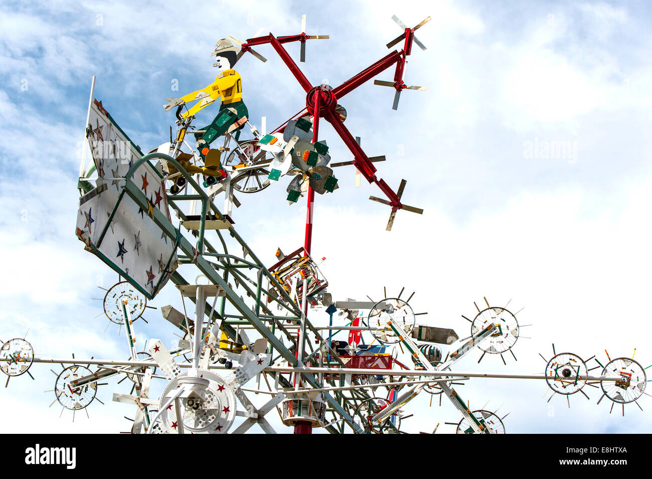 Wilson, North Carolina, USA. 08th Oct, 2014. Detail of one of five whirligigs by artist Vollis Simpson now up and twisting in the wind at Whirligig Park. Mr. Simpson, who died 2013 at the age of 94, made scores of whirligig sculptures over his lifetime, 31 of which will eventually be restored and installed at the park in Historic Downtown Wiilson. © Brian Cahn/ZUMA Wire/Alamy Live News Stock Photo