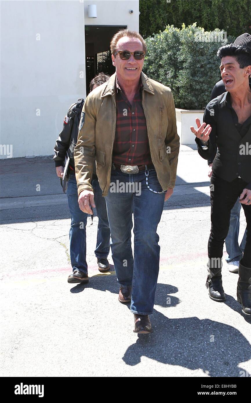 Young arnold schwarzenegger hi-res stock photography and images - Alamy
