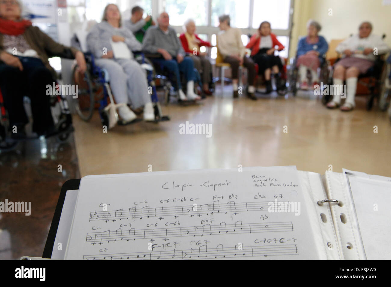 Concert of the association music and health, at Sainte-Perine hospital. Stock Photo