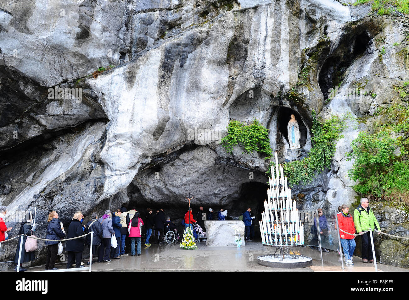 The Cave where Bernadette Soubirous had her Marian apparitions of our ...