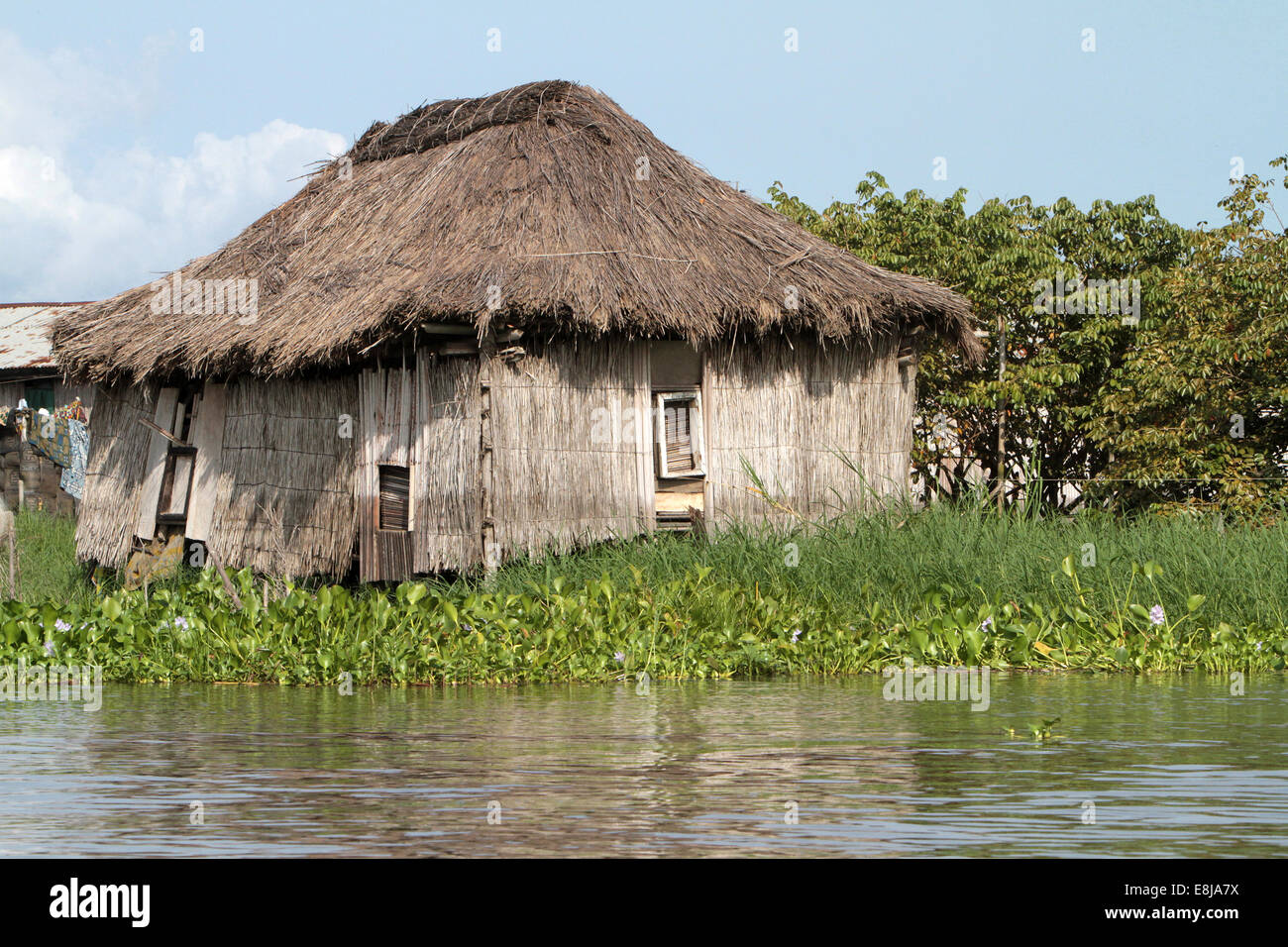 Bamboo house africa hires stock photography and images Alamy