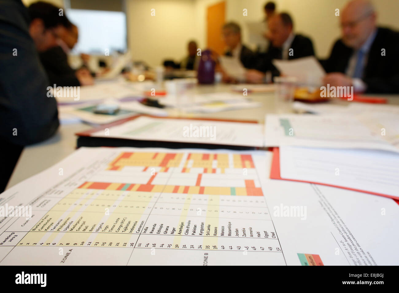 Work meeting hi-res stock photography and images - Alamy
