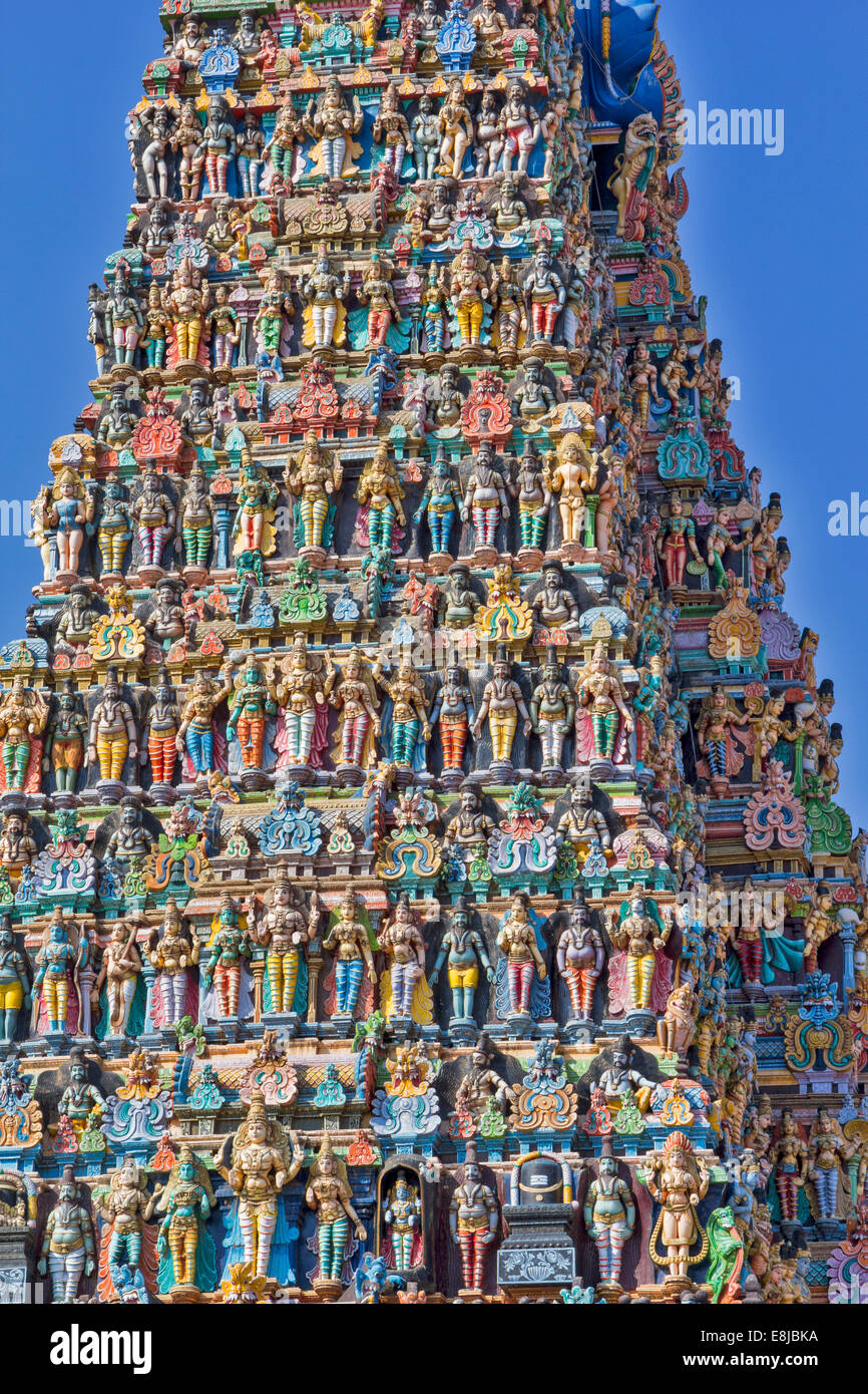 MEENAKSHI AMMAN TEMPLE MADURAI INDIA HUNDREDS OF STATUES OF THE GODS