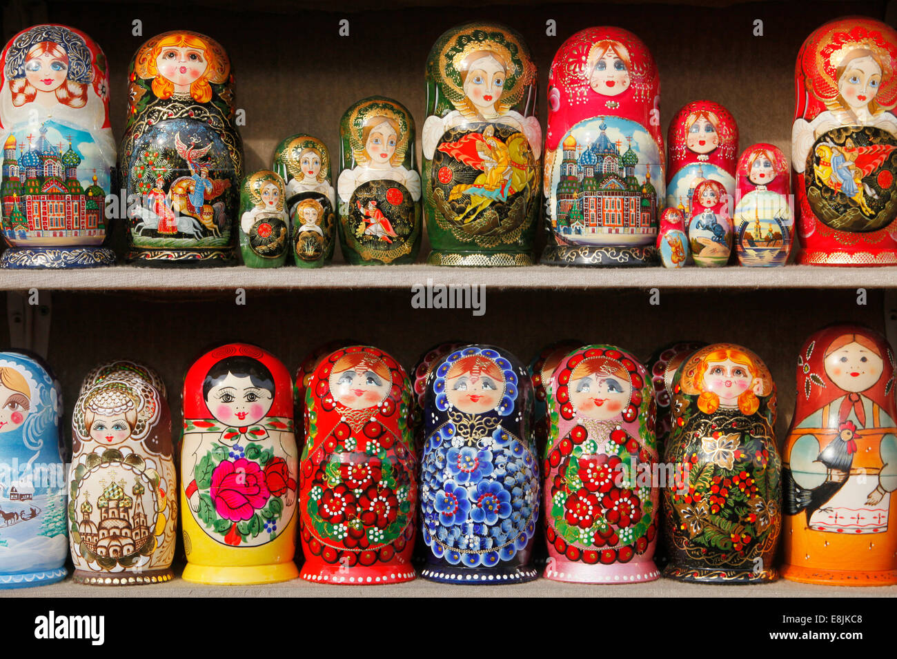 Babushka hi-res stock photography and images - Alamy