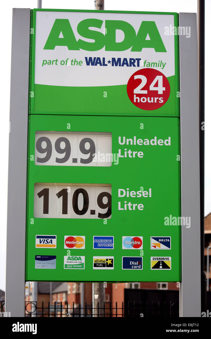 Low prices at Asda petrol station, Hulme Stock Photo Alamy