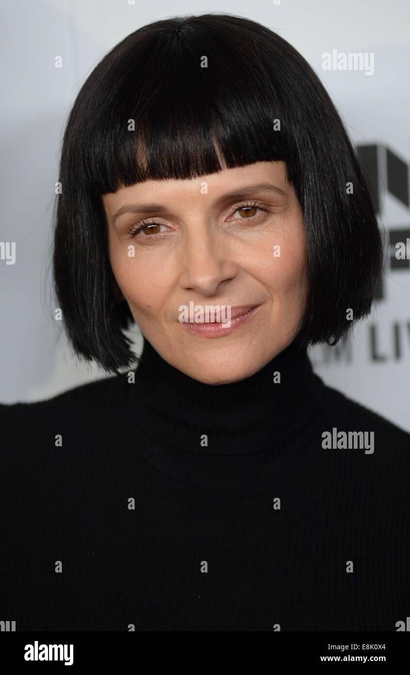 New York, NY, USA. 8th Oct, 2014. Juliette Binoche at arrivals for Clouds of Sils Maria  Premiere at the 52nd New York Film Festival, Alice Tully Hall at Lincoln Center, New York, NY October 8, 2014. Credit:  Kristin Callahan/Everett Collection/Alamy Live News Stock Photo