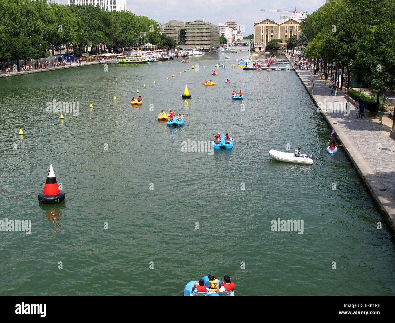 Canal Saint Martin Paris Bridge Stock Photos Canal Saint