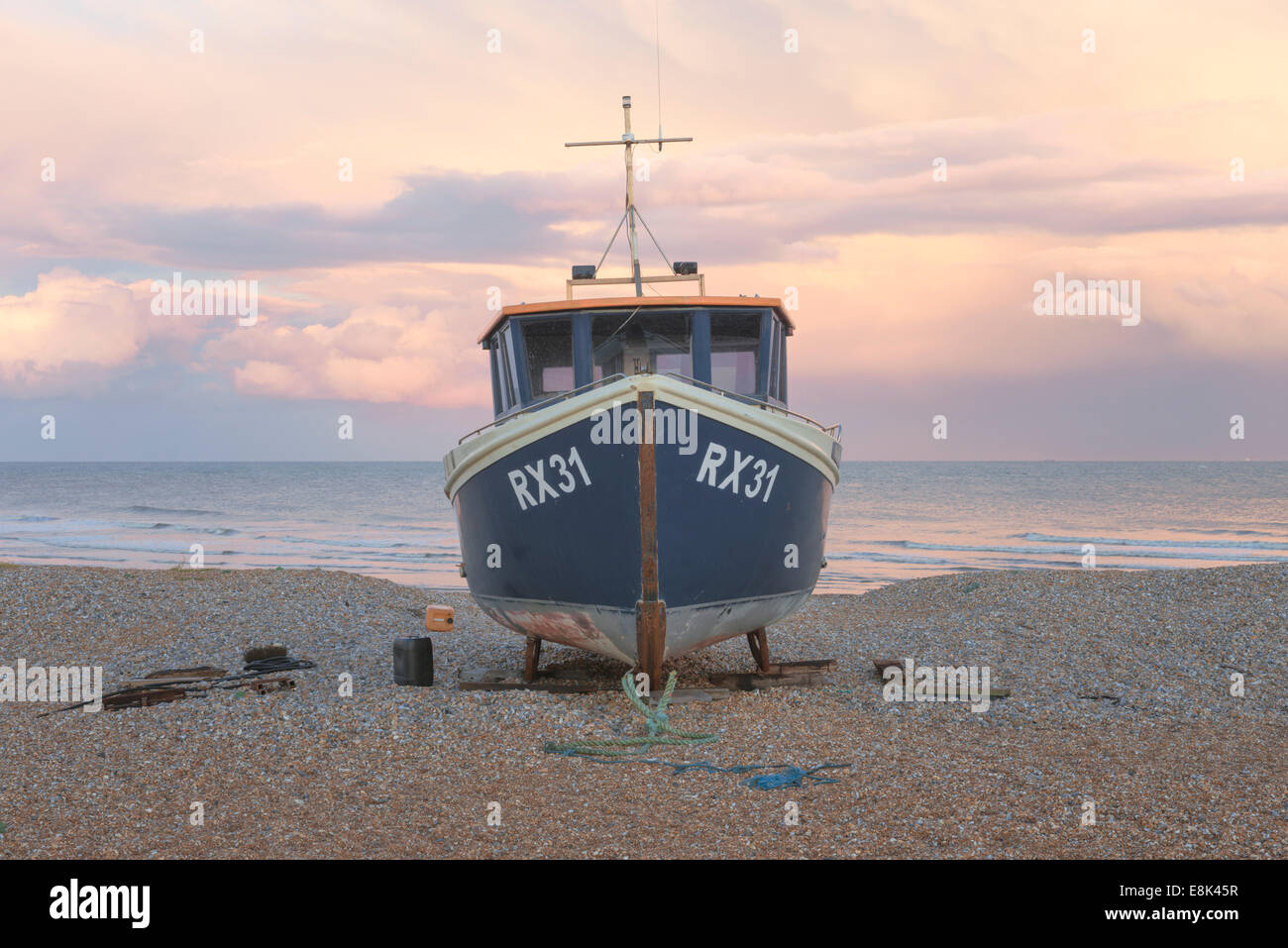 Fishing boat on the beach at Dungeness, Kent Stock Photo - Alamy