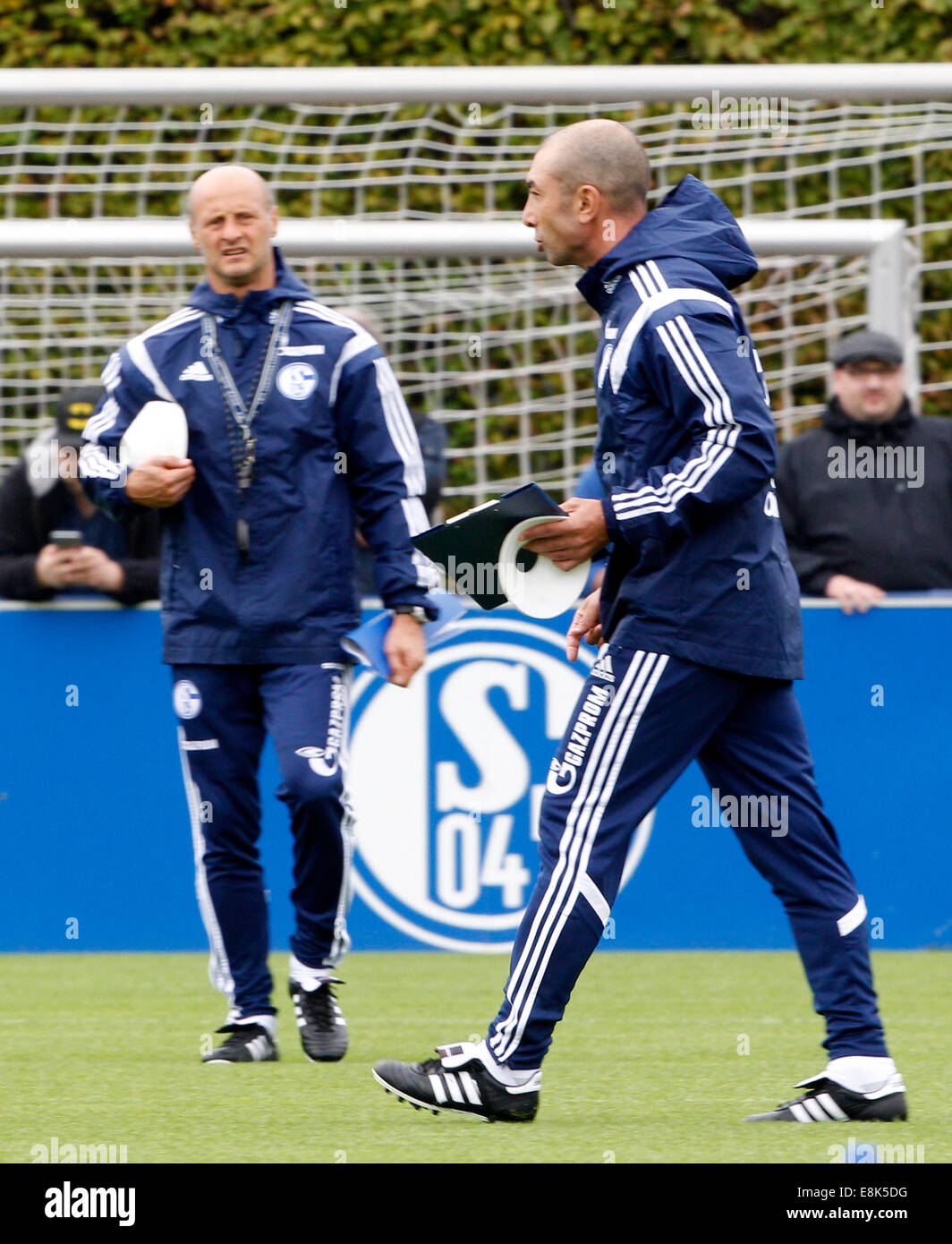 Geselnkirchen, Germany. 9th Oct, 2014. The new headcoach of German Bundesliga soccer club Schalke 04, Roberto di Matteo, leads his first training session with assistant coach Attilio Lombardo in Geselnkirchen, Germany, 09 October 2014. Matteo takes over from Jens Keller. Photo: Roland Weihrauch/dpa/Alamy Live News Stock Photo