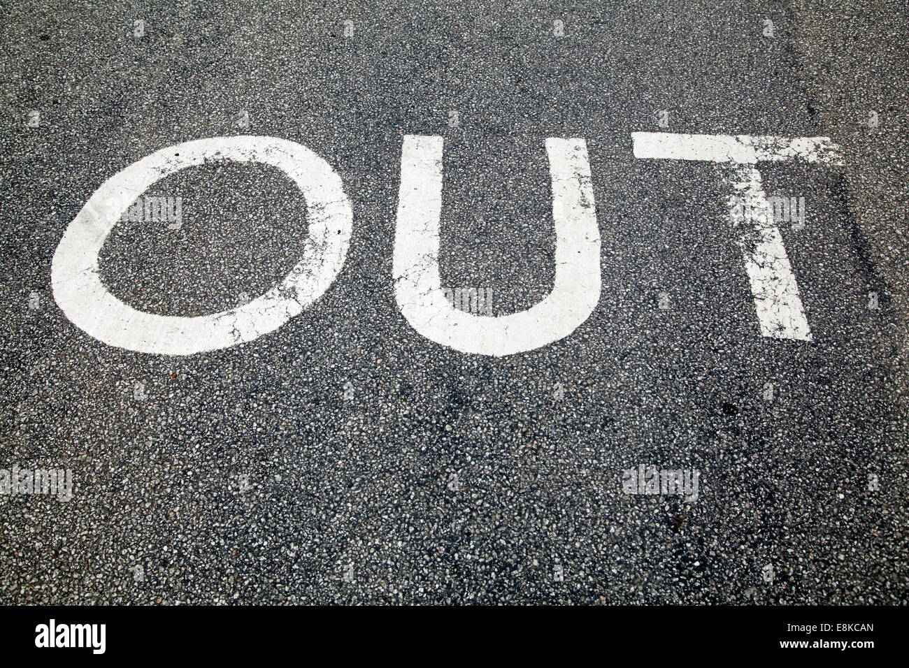 Out, Straßenmarkierung in Großbritannien Stock Photo