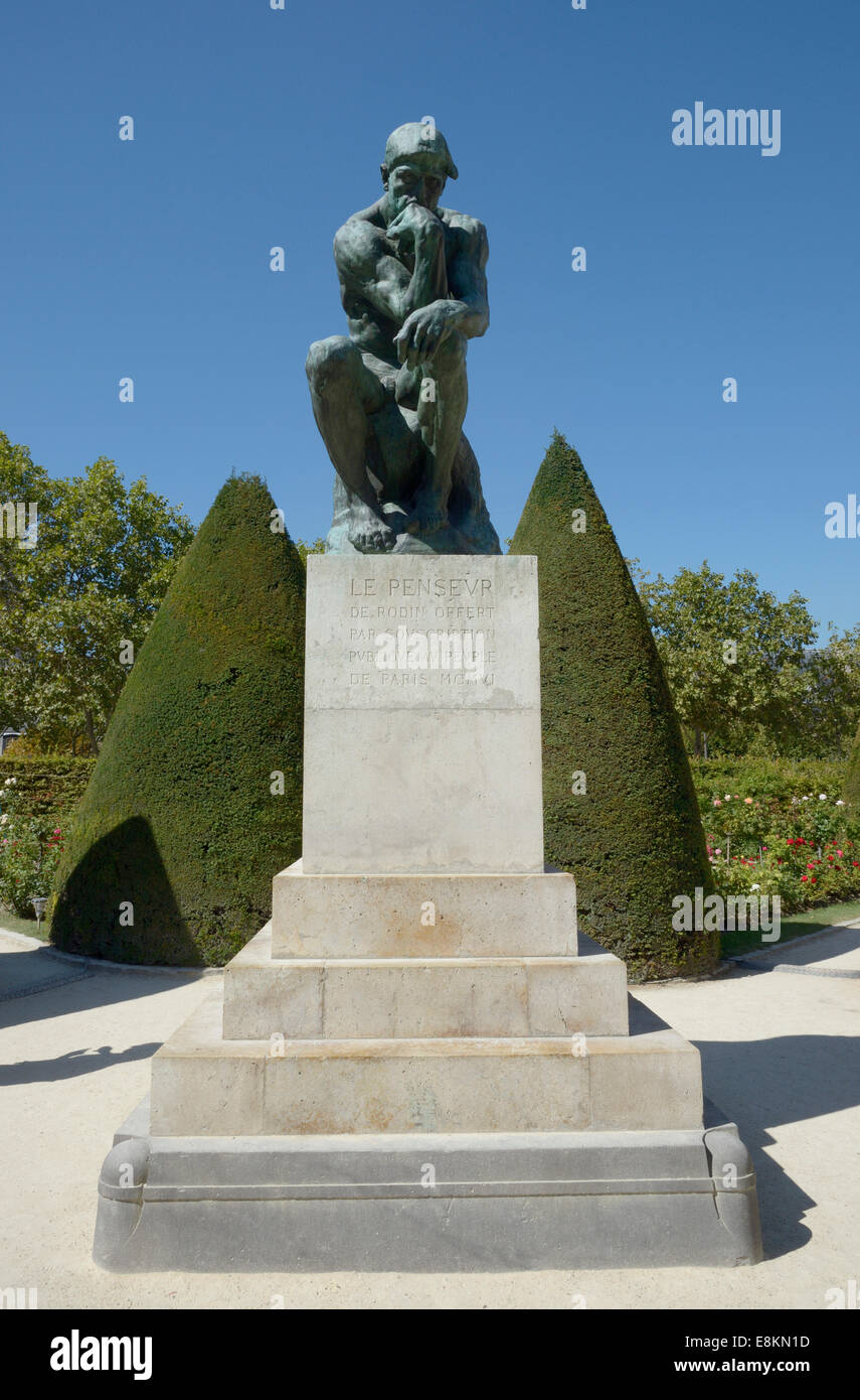 Statue The Thinker by Rodin, garden of the Musée Rodin, Paris, Ilede