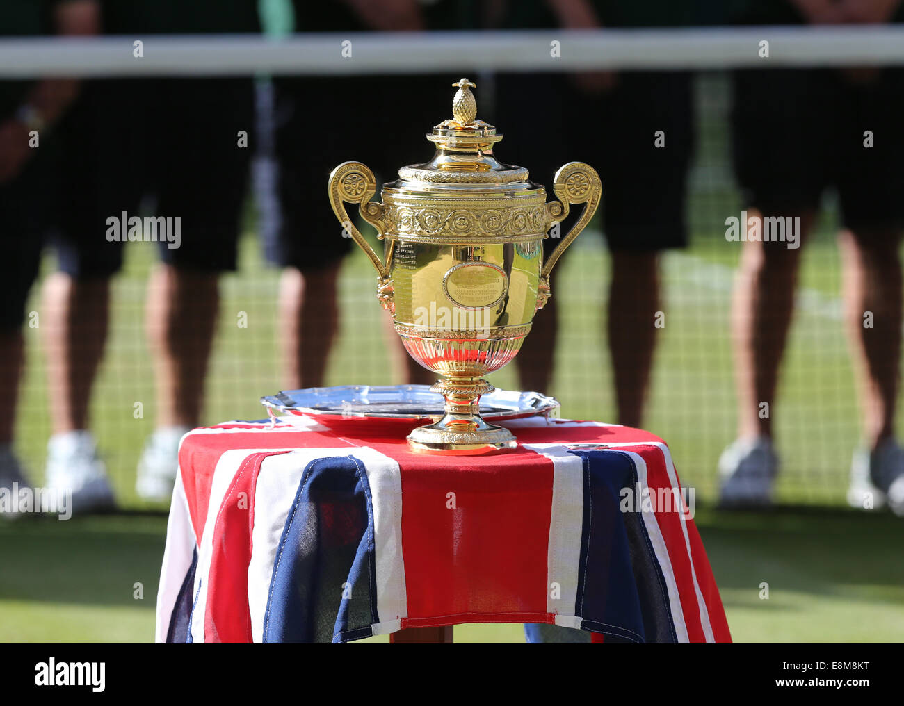 Wimbledon Trophy High Resolution Stock Photography And Images Alamy Wimbledon Trophy High Resolution Stock Photography And Images Alamy