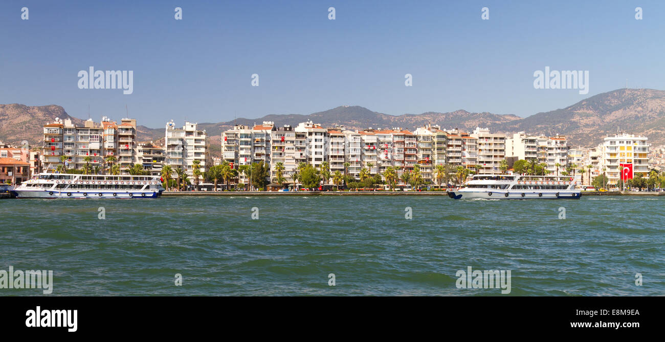 Cityscape Karsiyaka Izmir Turkey Stock Photo Alamy