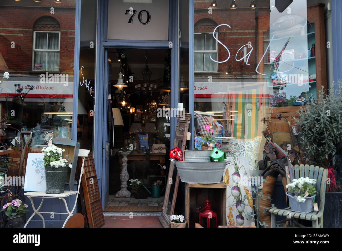 Antique Shop Lyndhurst New Forest Hampshire England Stock Photo Alamy