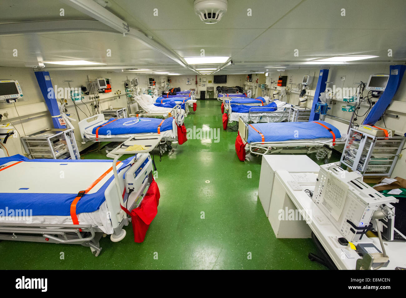Recepcion Rfa RFA Argus, the Royal Navy's Primary Casualty Reception, Hospital and ...