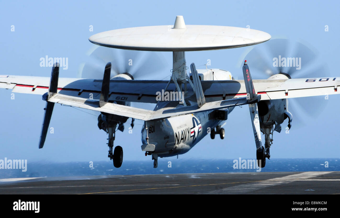 Arabian Gulf, July 28, 2014 - An E-2C Hawkeye takes off from the flight deck of the aircraft carrier USS George H.W. Bush (CVN 7 Stock Photo