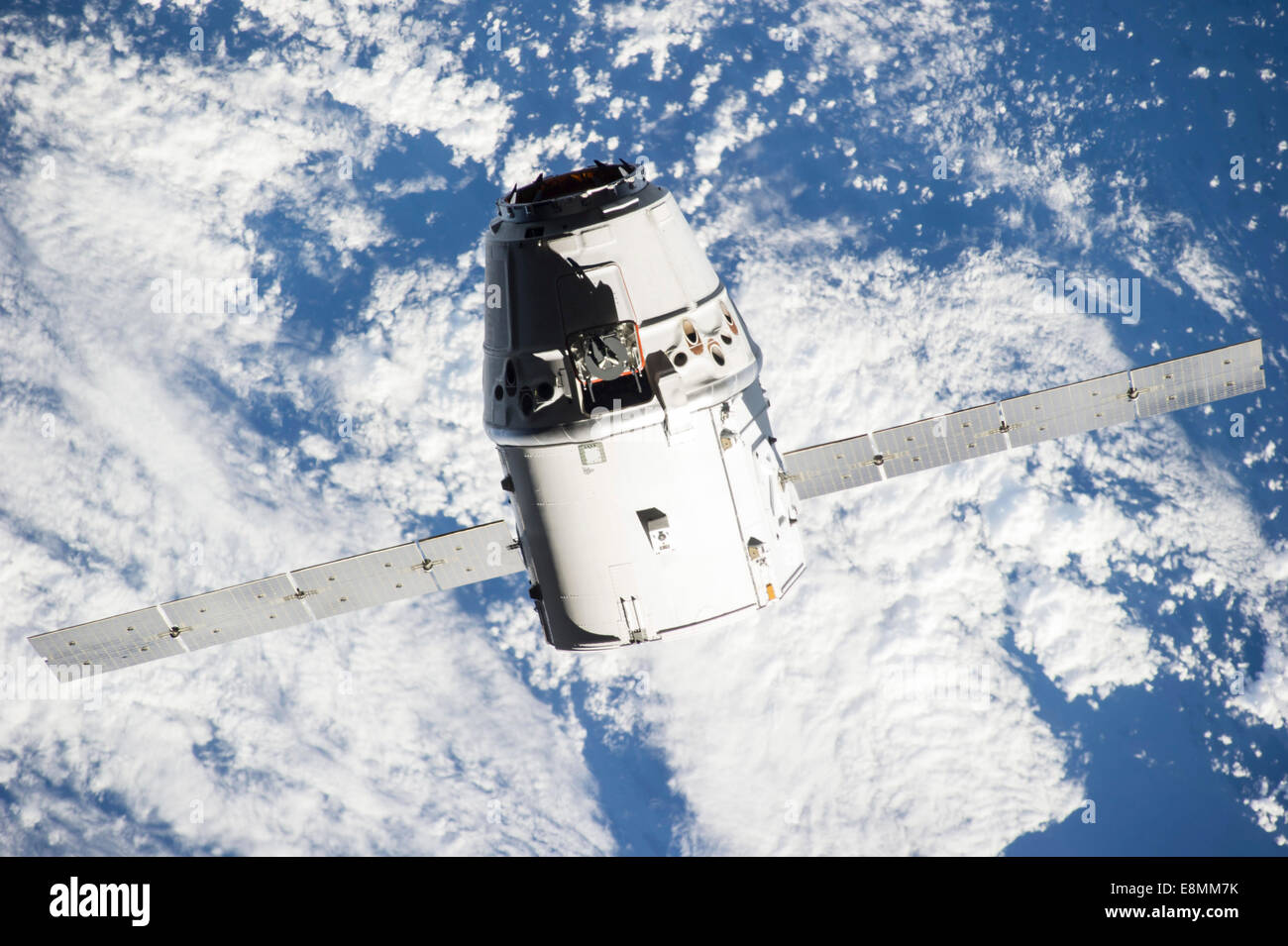 September 23, 2014 - The SpaceX Dragon commercial cargo craft approaches the International Space Station for grapple and berthin Stock Photo