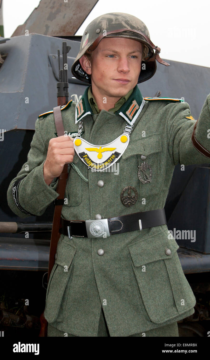 II WW2 WWII German 8 Mini Figure Black uniforme soldat officier guerre mondiale 2 