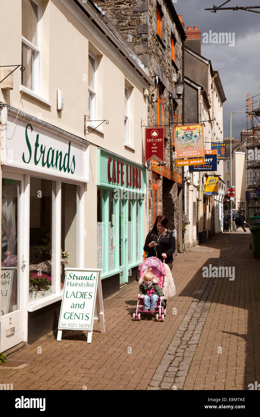 UK, England, Devon, Barnstaple, Maiden Street, small independent shops