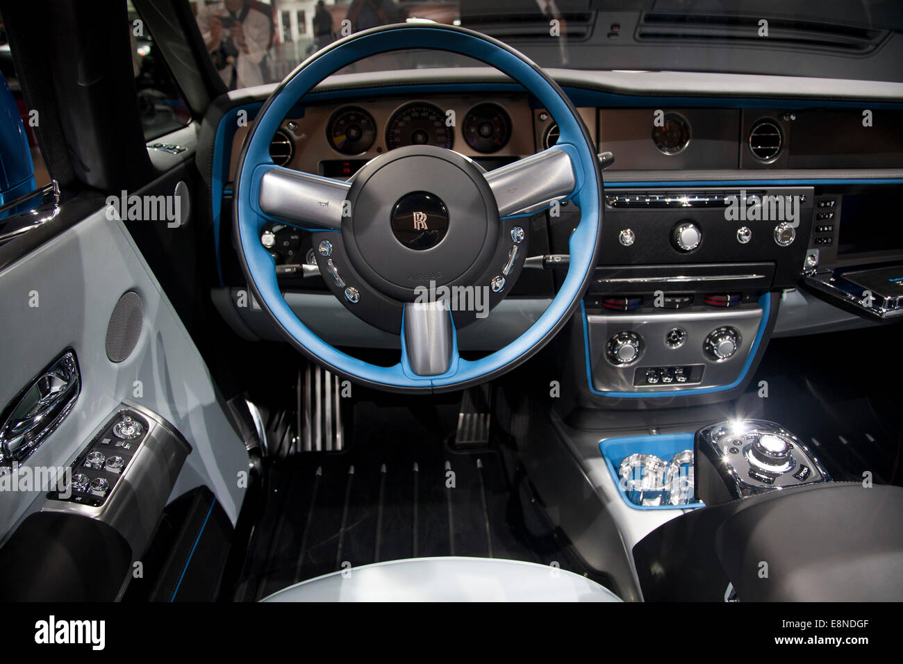 Rolls Royce Phantom Drophead Coupe Waterspeed Collection
