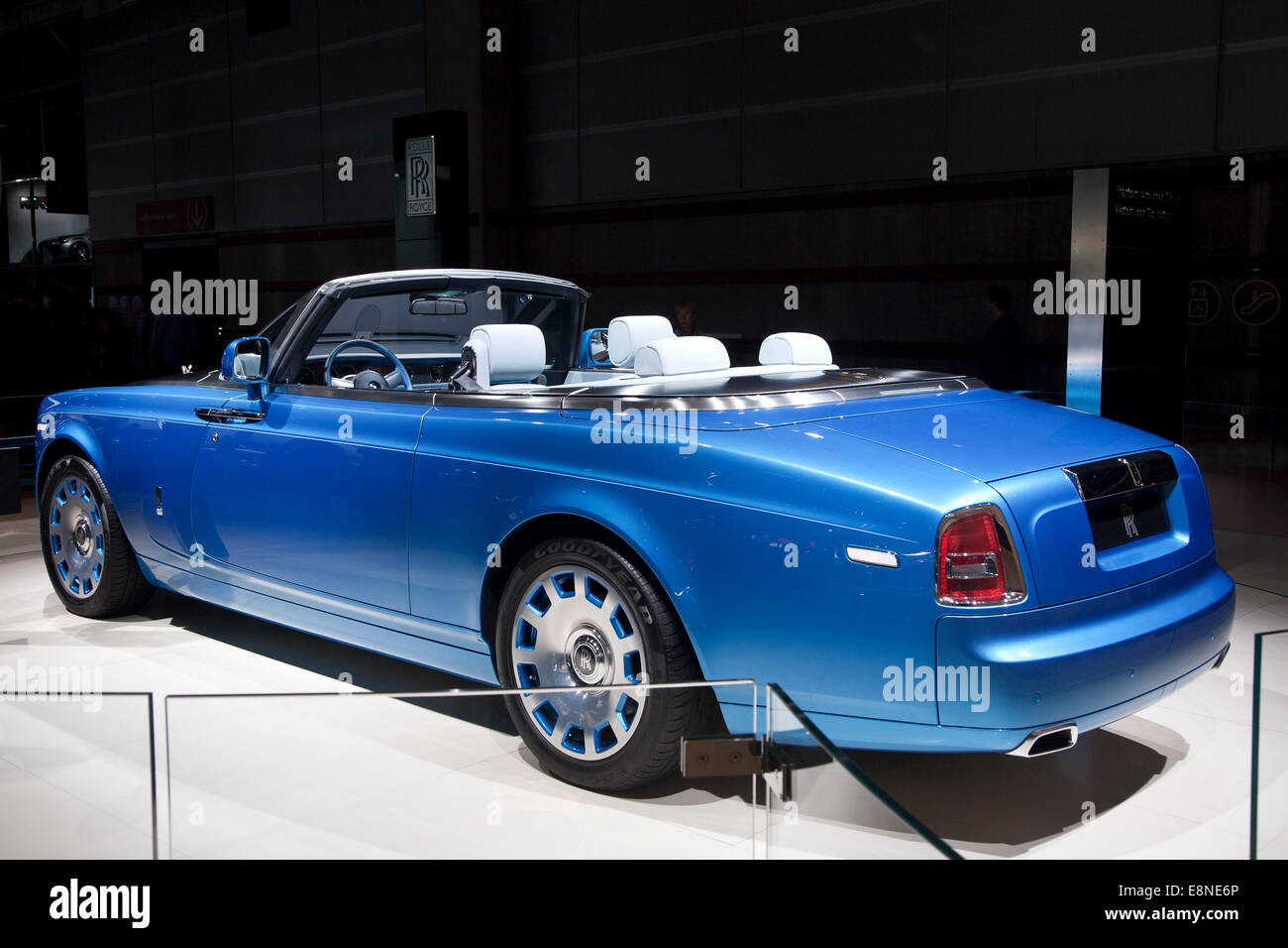 Rolls-Royce Phantom Drophead Coupe Waterspeed Collection Paris Motor Show  Mondial de l'Automobile 2014 Stock Photo - Alamy
