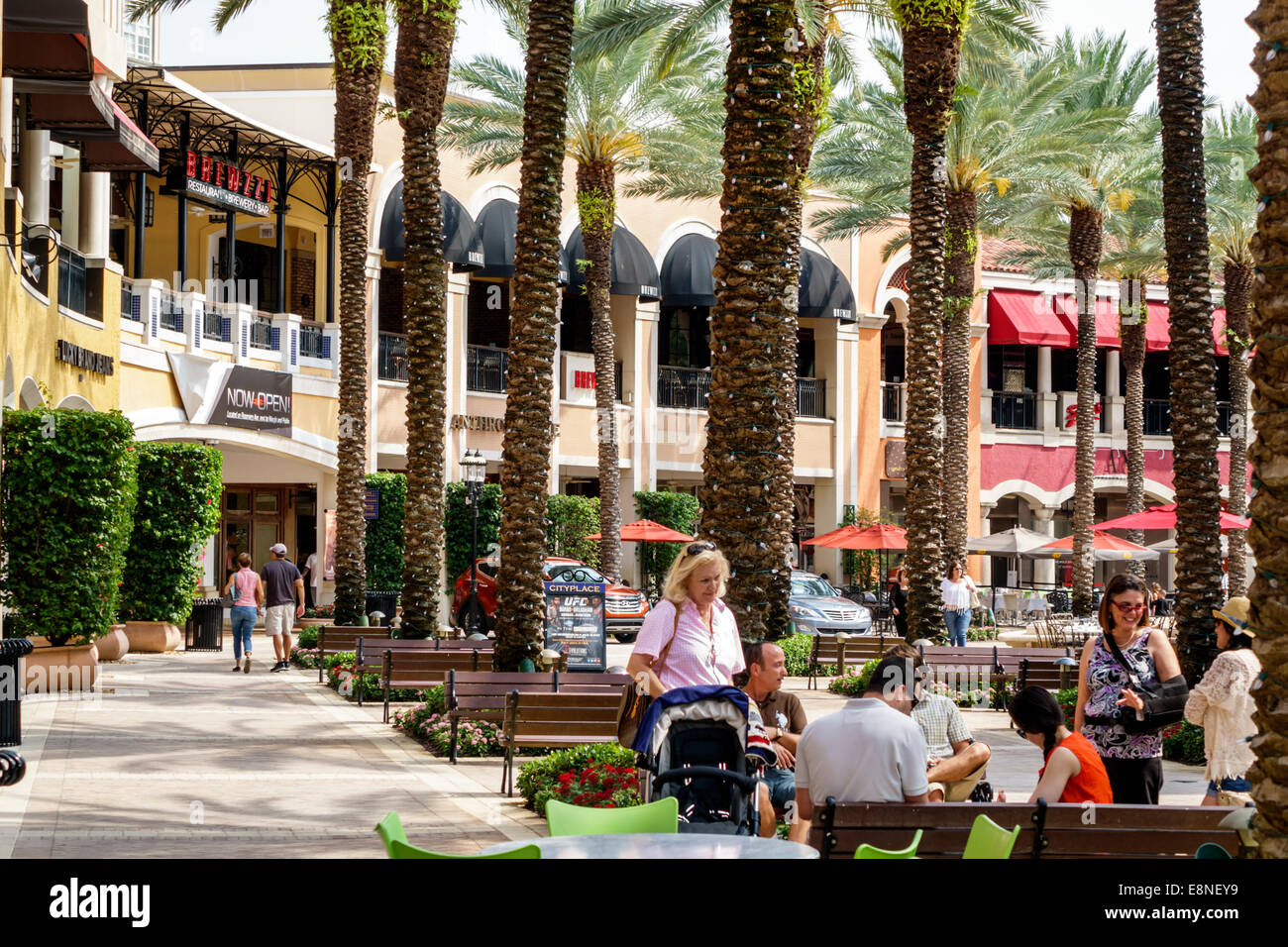 West Palm Beach Florida,The Square formerly CityPlace,City Place,shopping  shopper shoppers shop shops market markets marketplace buying  selling,retail store stores busine Stock Photo - Alamy
