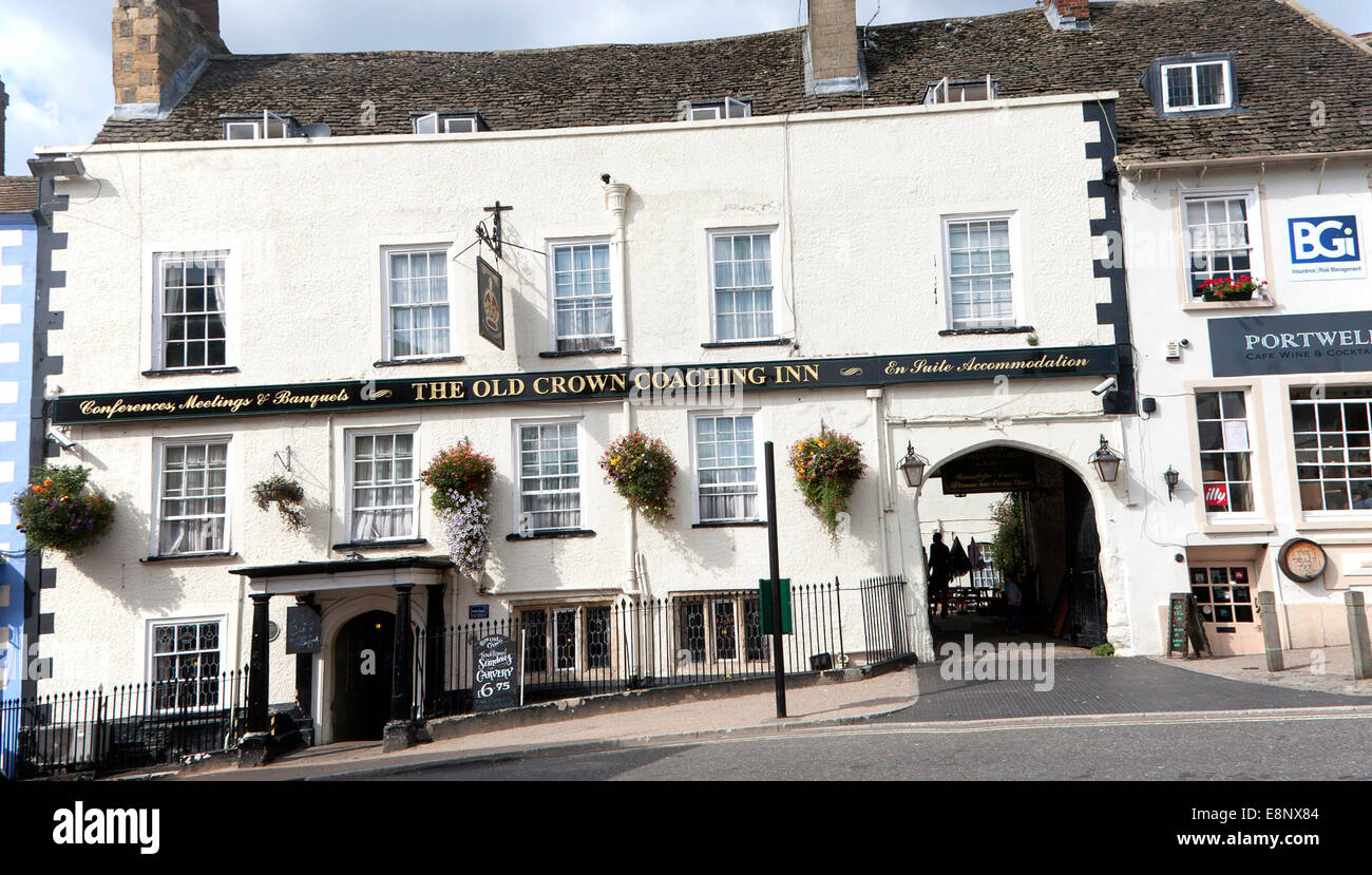 The Old Crown traditional coaching inn Faringdon, Oxfordshire, England, UK Stock Photo