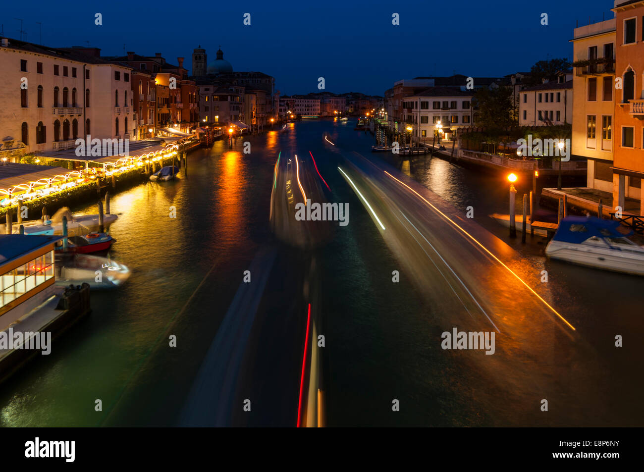 Venice night dark grand canal hi-res stock photography and images - Alamy