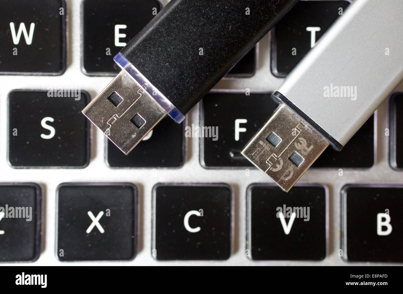 Macbook pro usb flash drive deals