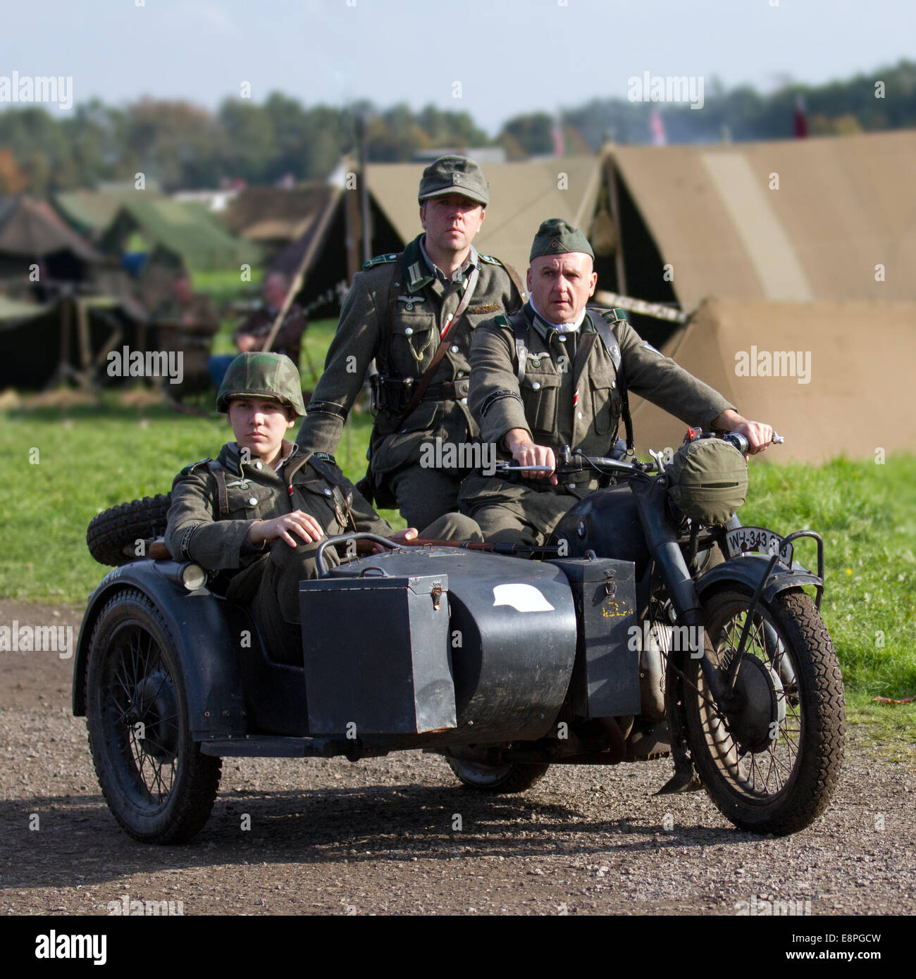 BMW R75 Vintage World War II, Second World War, WWII, WW2 motorcycle WH-343 633, with side-car, ridden by German soldiers at Pickering Wartime Weekend Stock Photo