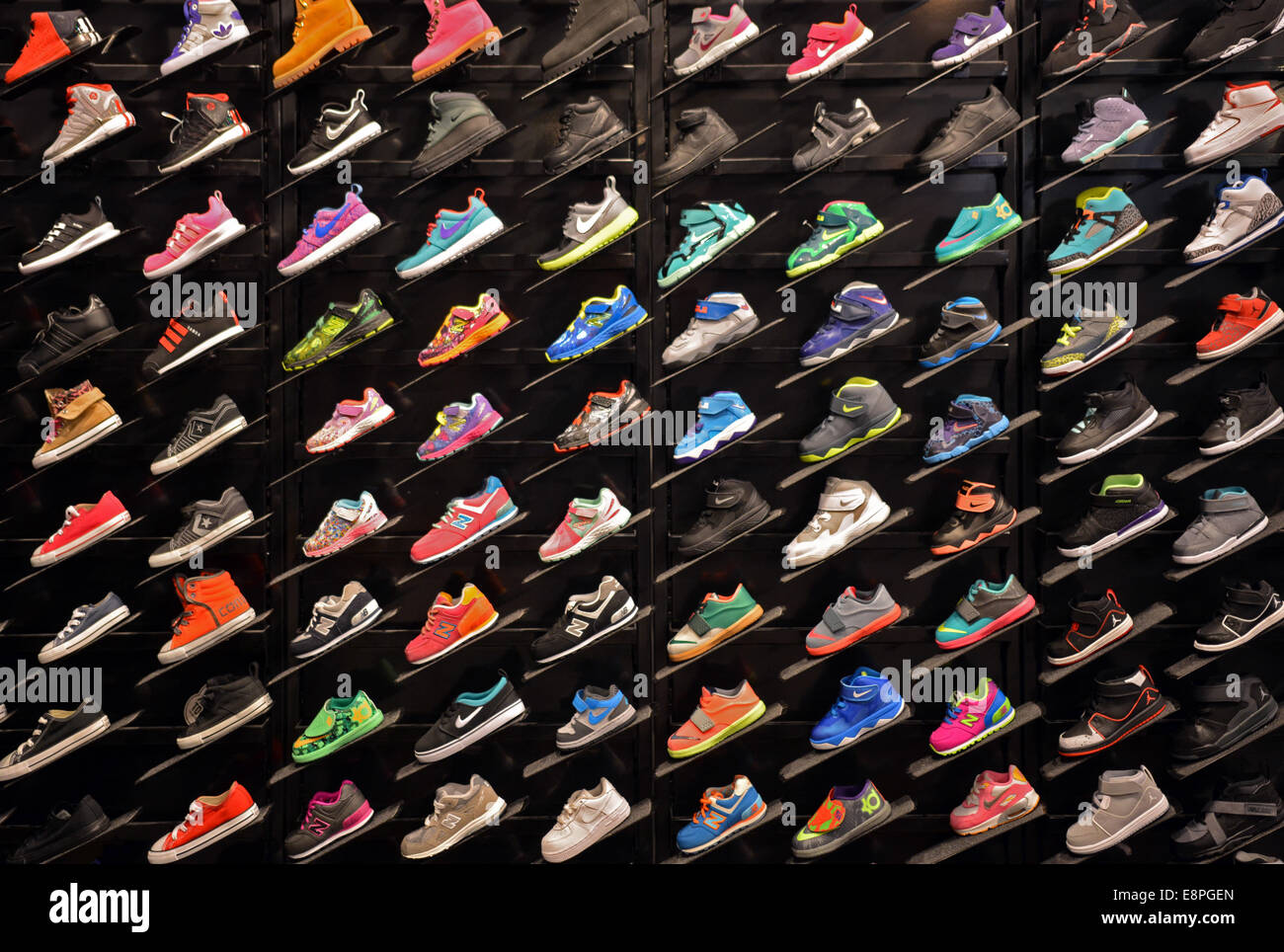 Nike shoe foot locker High Resolution 