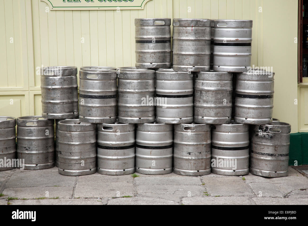 Beer Barrels outside Pub in Dublin Stock Photo Alamy