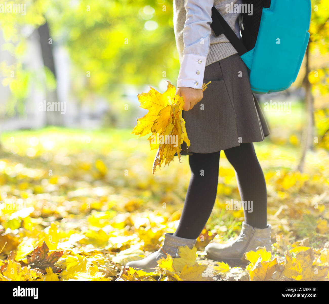 Girl wearing school uniform hi-res stock photography and images - Alamy