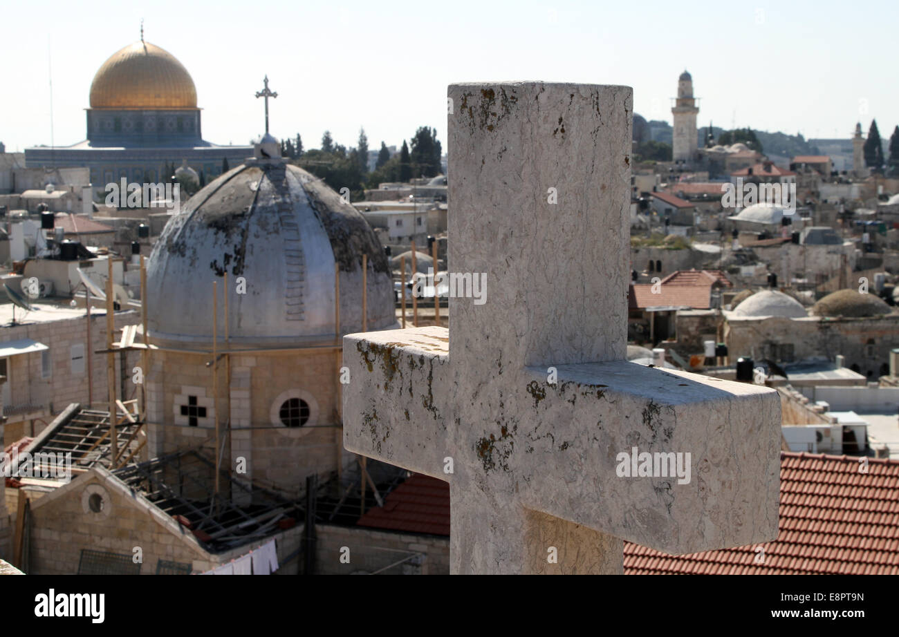 View from the roof of the Austrian hospice in East Jerusalem towards the Dome of the Rock Stock Photo